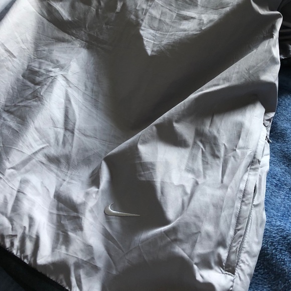 Nike jacket - Picture 6 of 8
